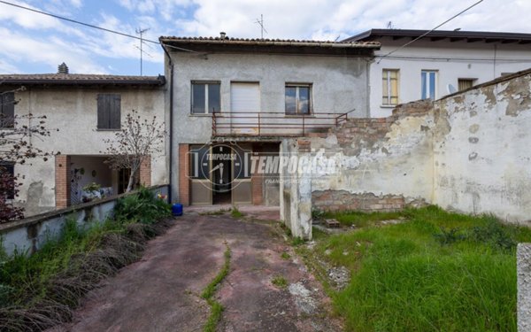 casa indipendente in vendita a Montecchio Emilia