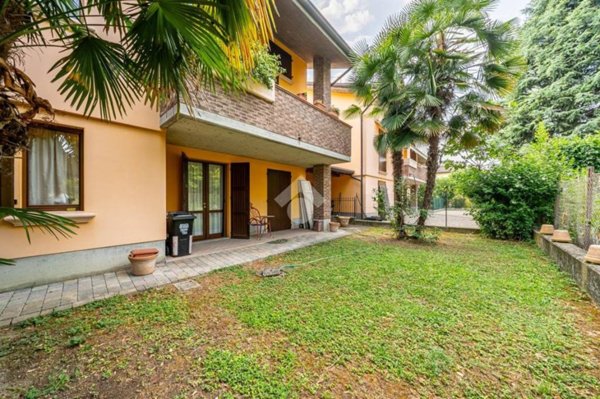 casa indipendente in vendita a Montecchio Emilia