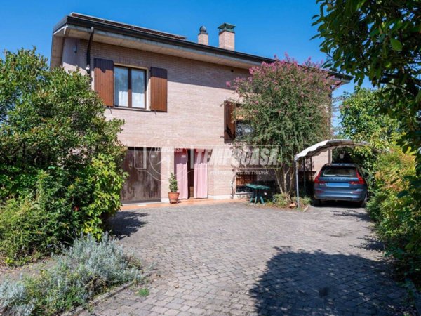 casa indipendente in vendita a Montecchio Emilia