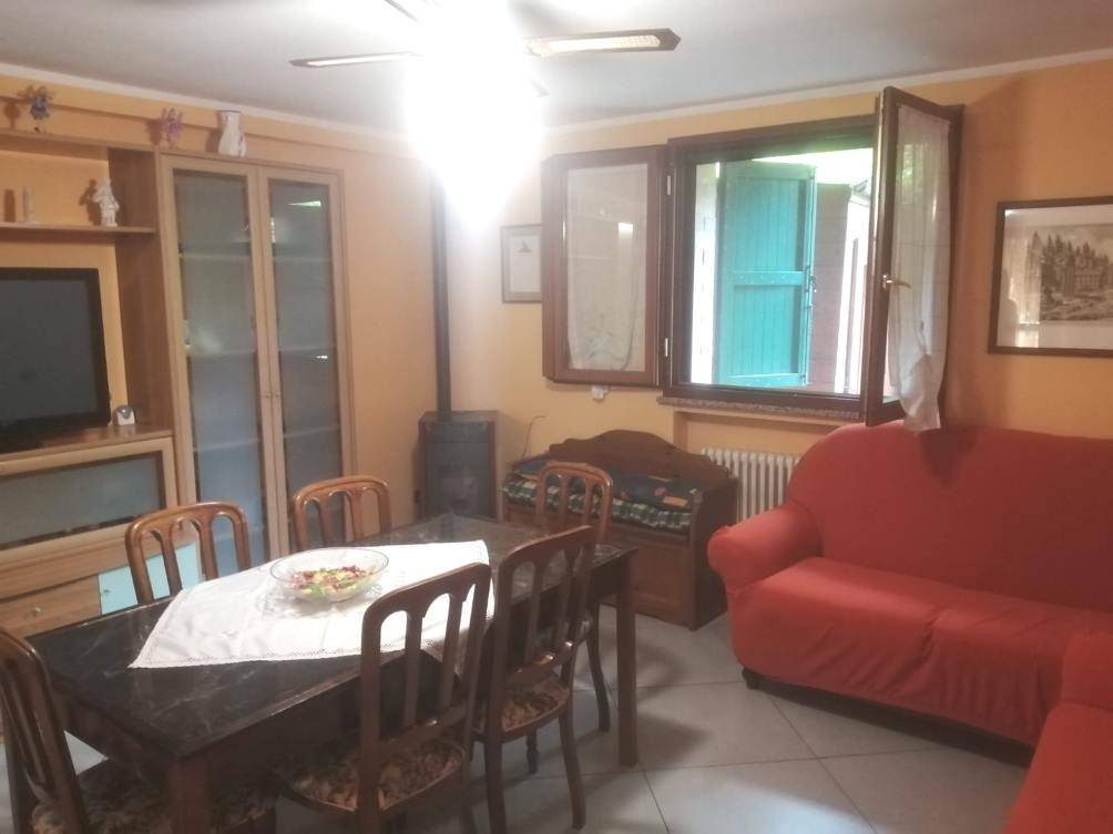 casa indipendente in vendita a Montecchio Emilia