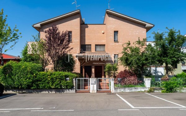 appartamento in vendita a Montecchio Emilia