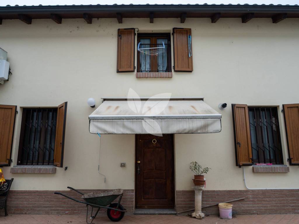 casa indipendente in vendita a Montecchio Emilia