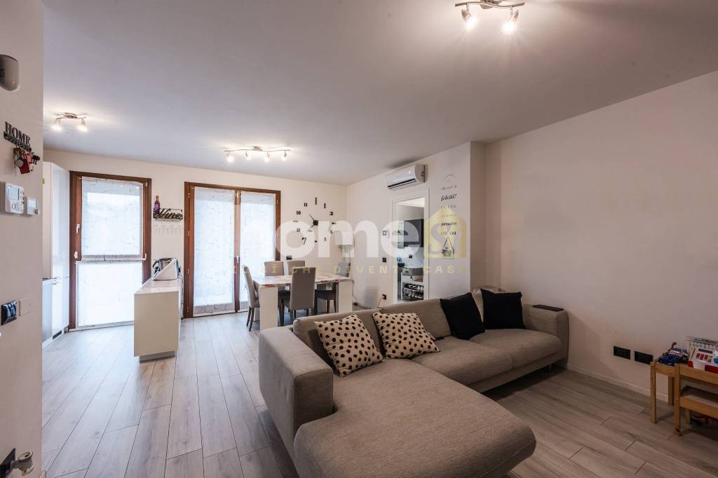 appartamento in vendita a Montecchio Emilia