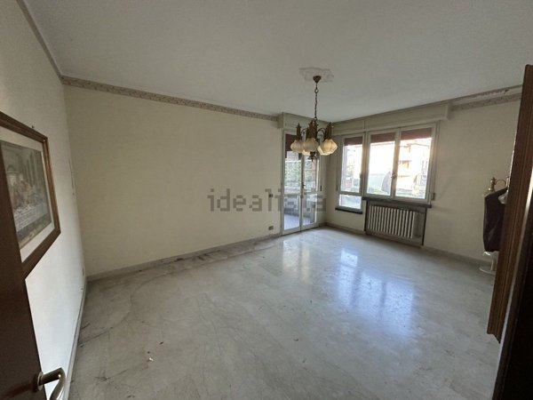 appartamento in vendita a Montecchio Emilia