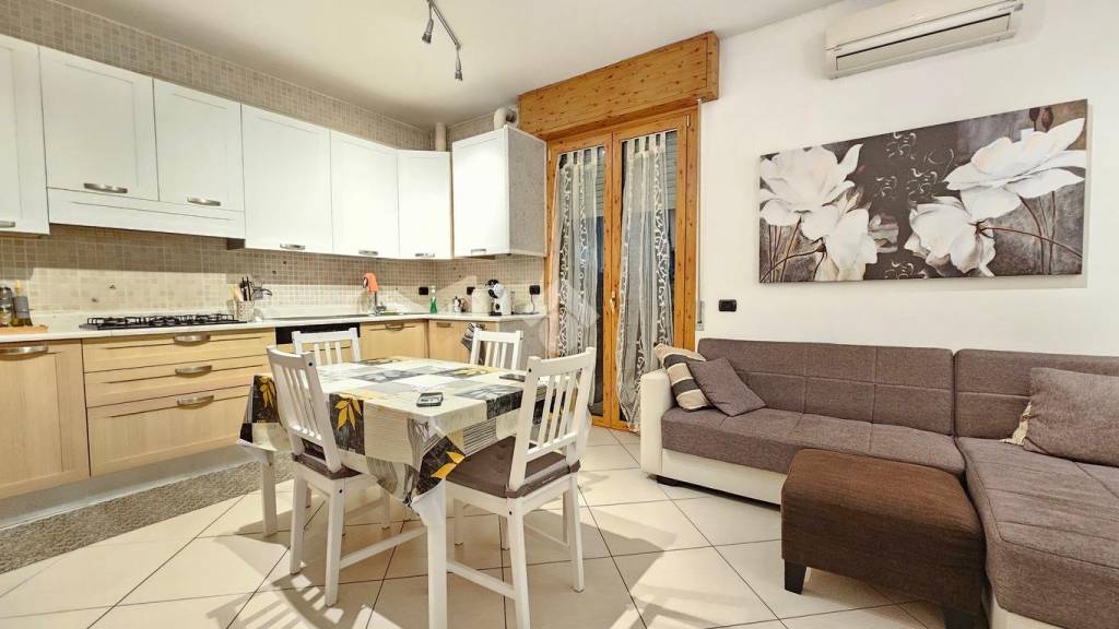 appartamento in vendita a Montecchio Emilia