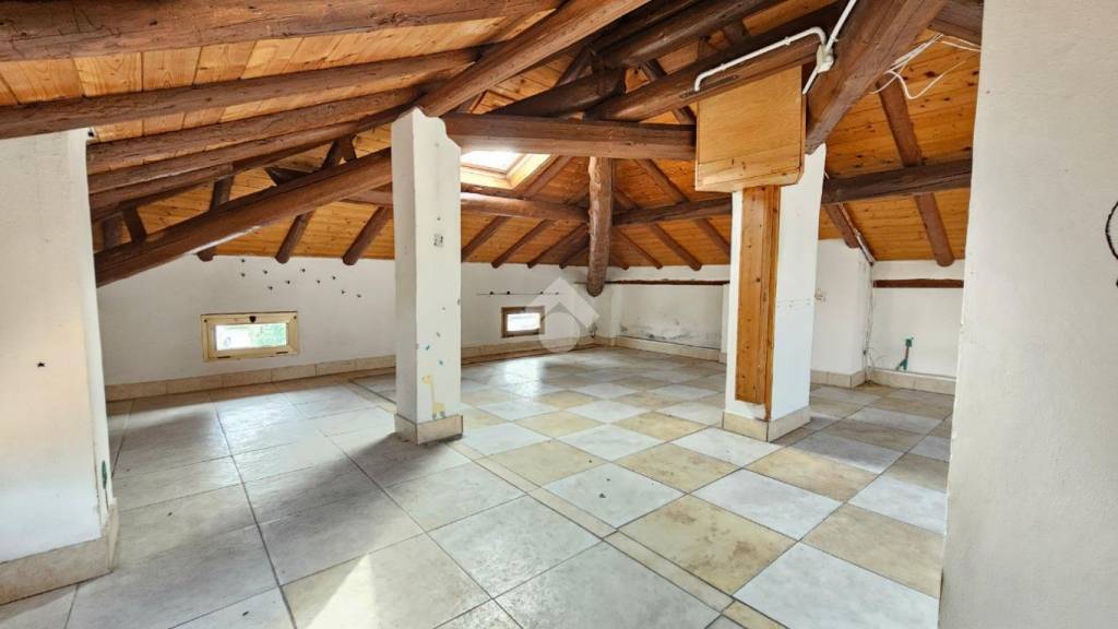 appartamento in vendita a Montecchio Emilia