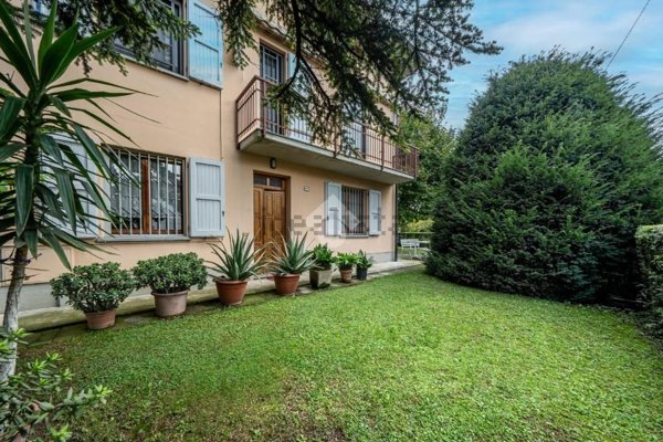 appartamento in vendita a Montecchio Emilia