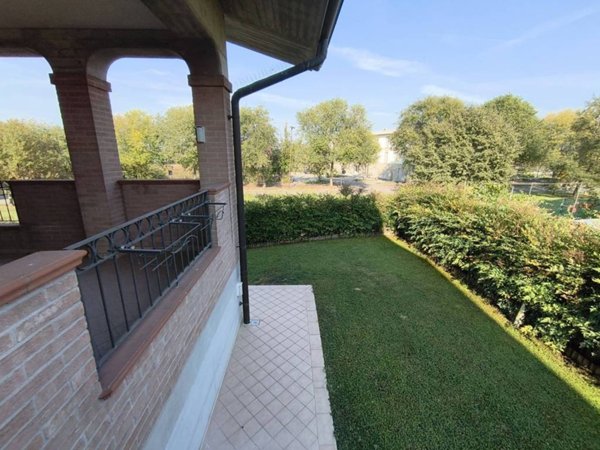 appartamento in vendita a Montecchio Emilia