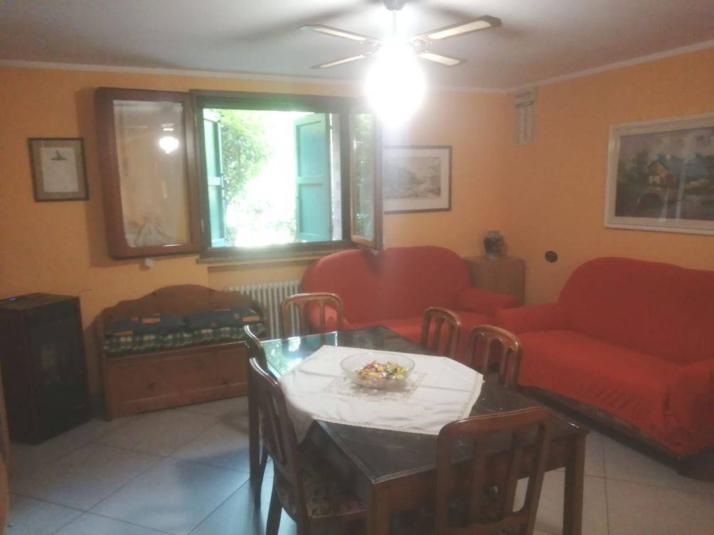 casa indipendente in vendita a Montecchio Emilia