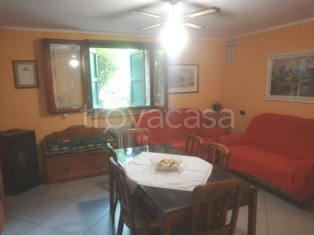 casa indipendente in vendita a Montecchio Emilia