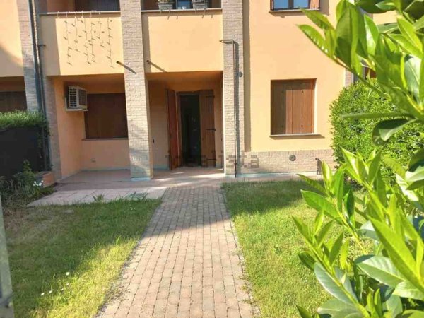 appartamento in vendita a Montecchio Emilia