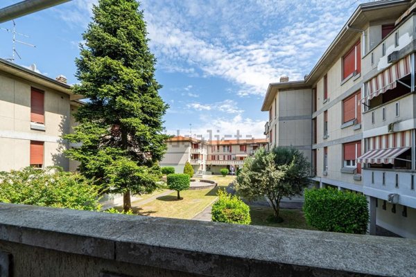 appartamento in vendita a Montecchio Emilia