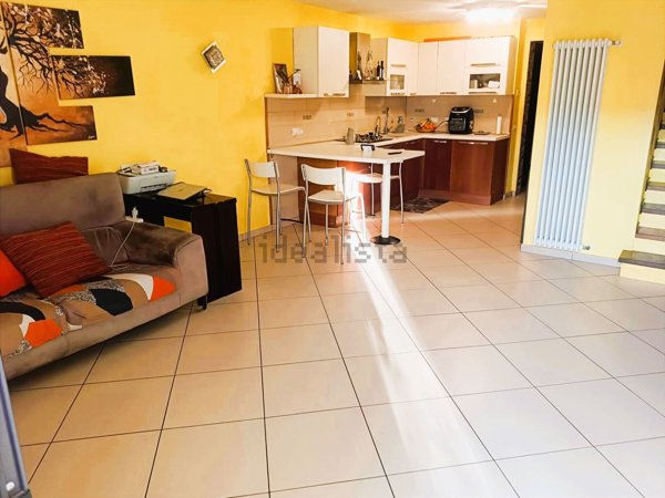 appartamento in vendita a Montecchio Emilia
