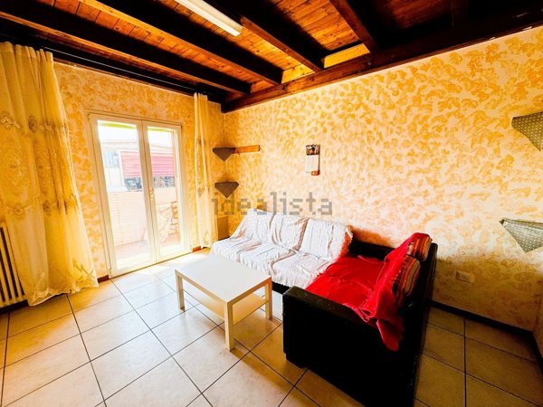 appartamento in vendita a Montecchio Emilia