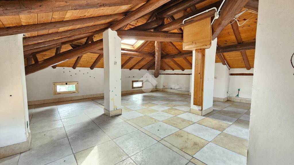 appartamento in vendita a Montecchio Emilia
