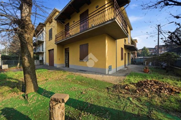 casa indipendente in vendita a Montecchio Emilia