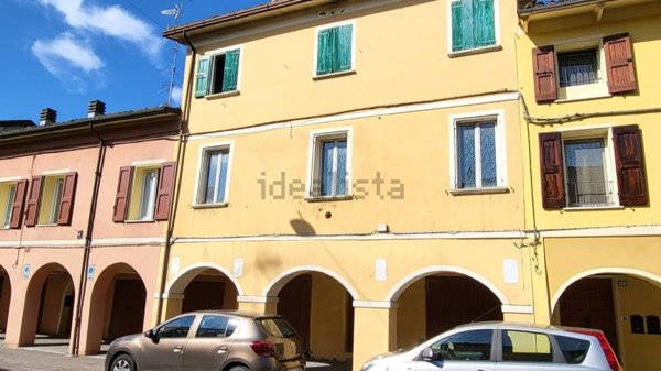 pentavano in vendita a Novellara