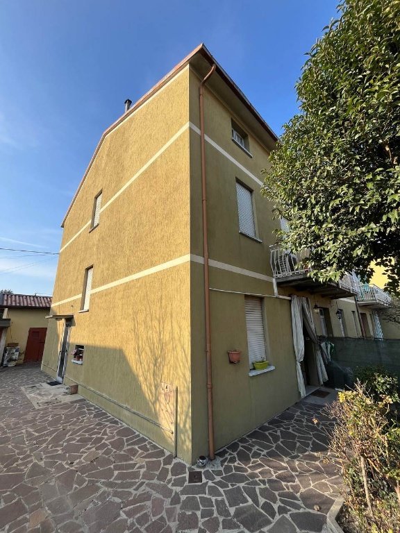 casa indipendente in vendita a Novellara