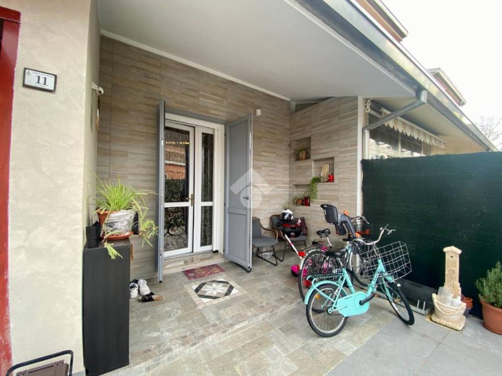 casa indipendente in vendita a Novellara