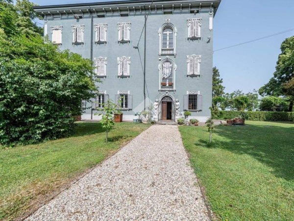 casa indipendente in vendita a Novellara