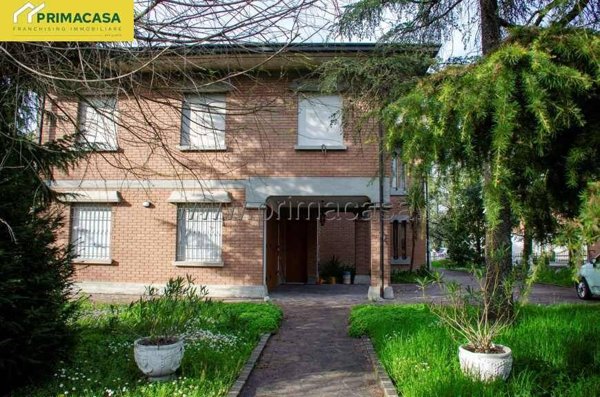 casa indipendente in vendita a Novellara