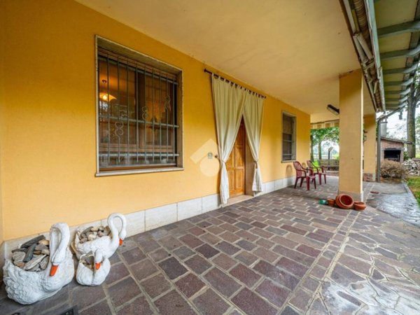 casa indipendente in vendita a Novellara