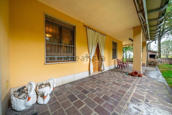 casa indipendente in vendita a Novellara