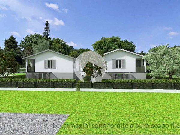 casa indipendente in vendita a Novellara