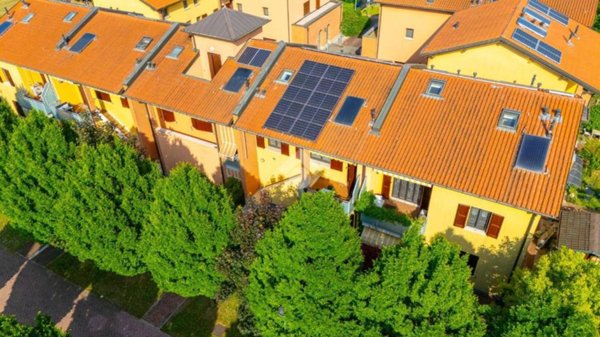 casa indipendente in vendita a Novellara