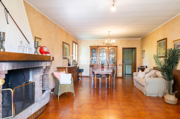 casa indipendente in vendita a Novellara