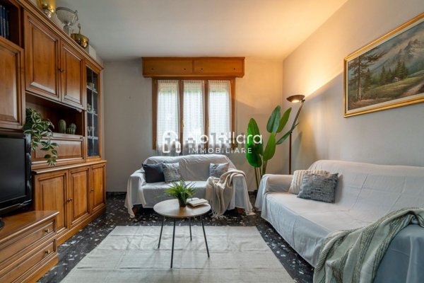 casa indipendente in vendita a Novellara