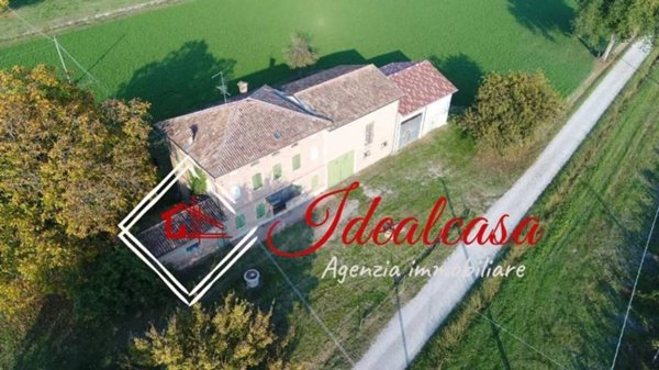 casa indipendente in vendita a Novellara