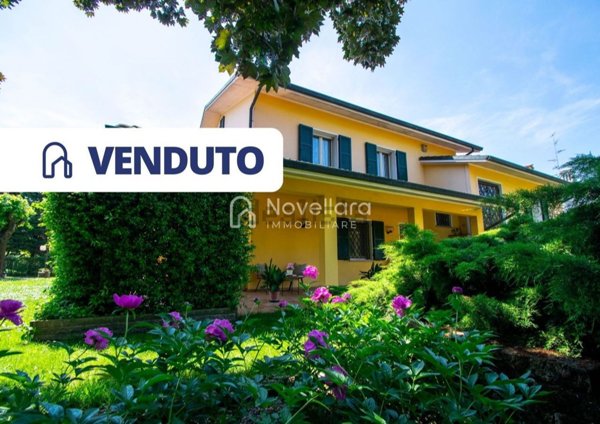 casa indipendente in vendita a Novellara