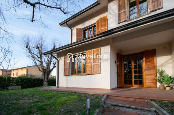 casa indipendente in vendita a Novellara