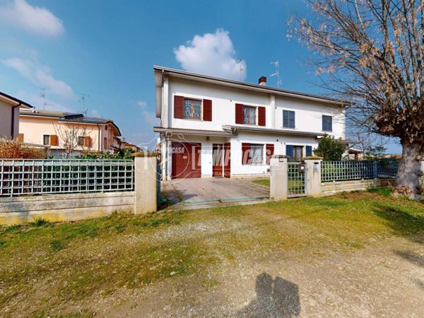 appartamento in vendita a Novellara