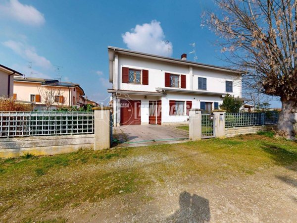 appartamento in vendita a Novellara