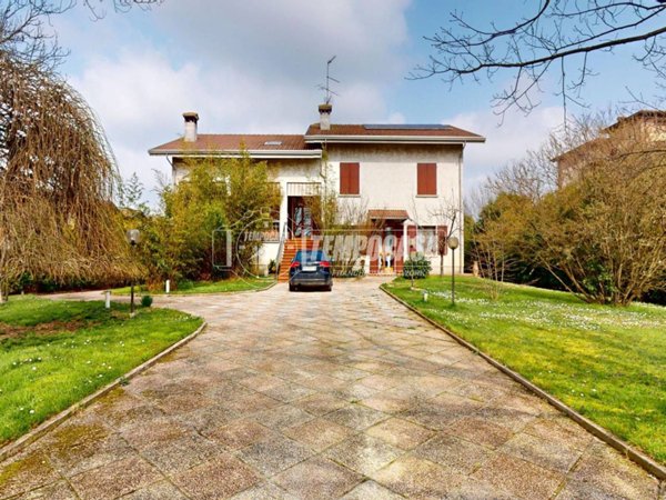 appartamento in vendita a Novellara