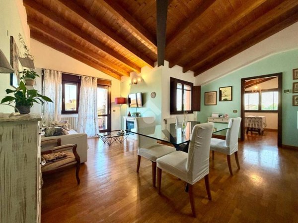 appartamento in vendita a Novellara