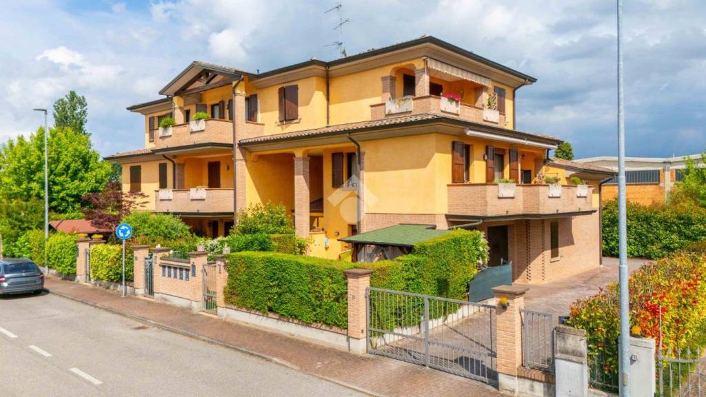 appartamento in vendita a Novellara in zona Mulino di Sotto