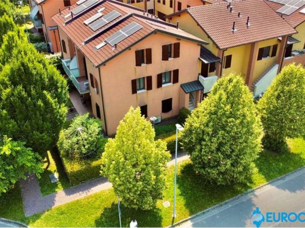 appartamento in vendita a Novellara in zona Mulino di Sotto
