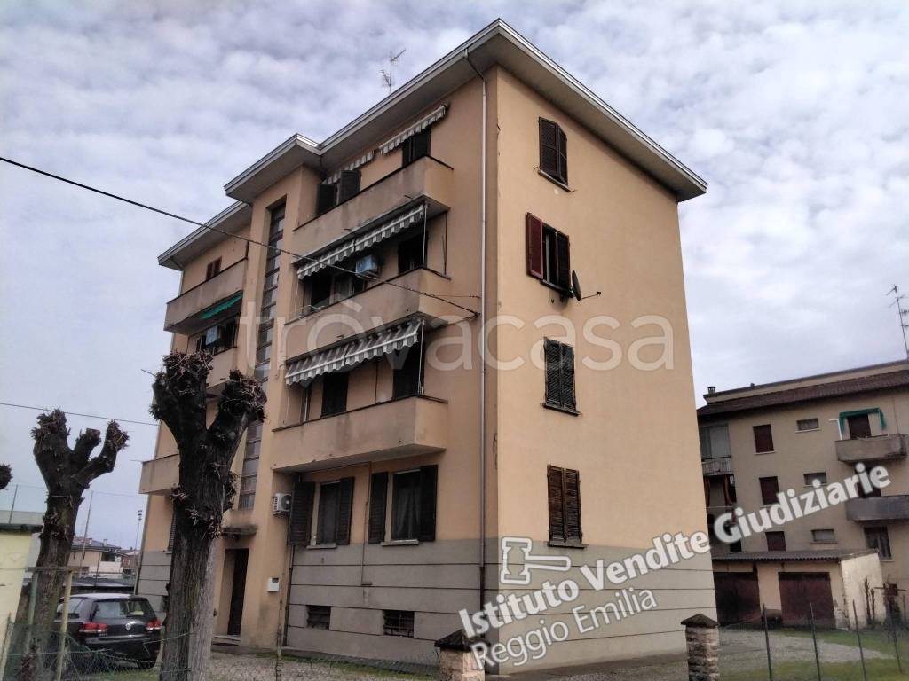 appartamento in vendita a Novellara in zona Mulino di Sotto
