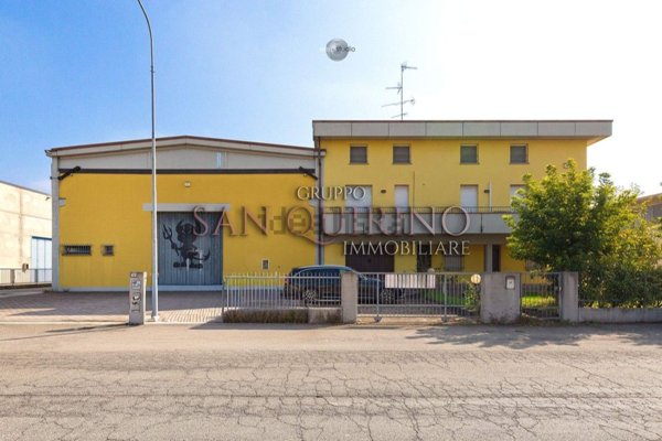 casa indipendente in vendita a Novellara in zona Mulino di Sotto