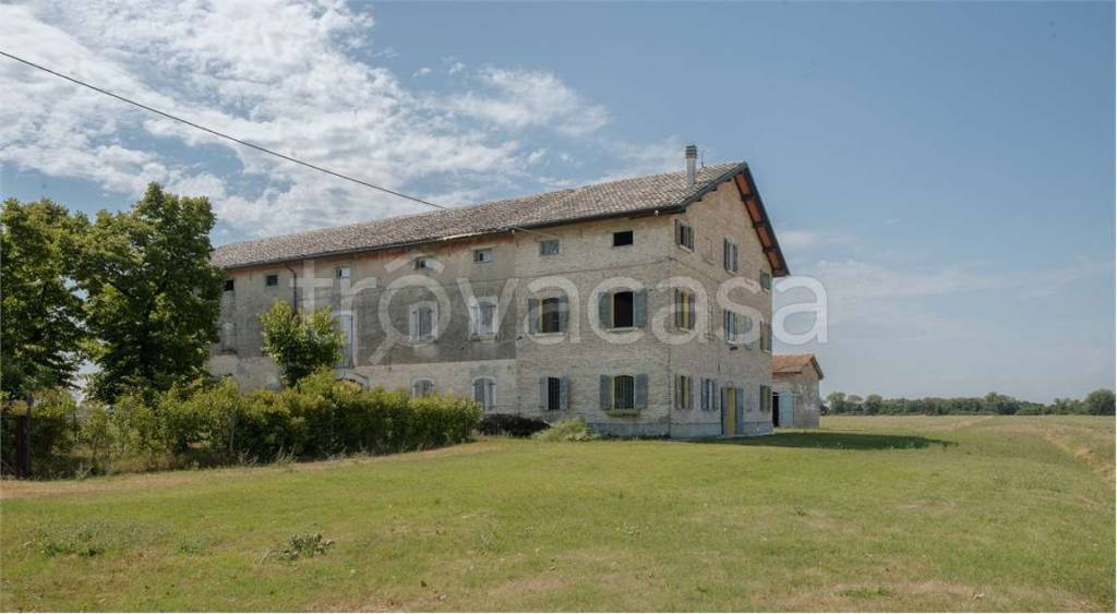casa indipendente in vendita a Novellara