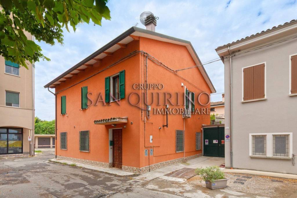casa indipendente in vendita a Novellara in zona Mulino di Sotto