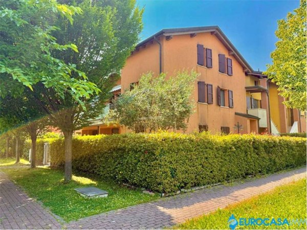 appartamento in vendita a Novellara in zona Mulino di Sotto