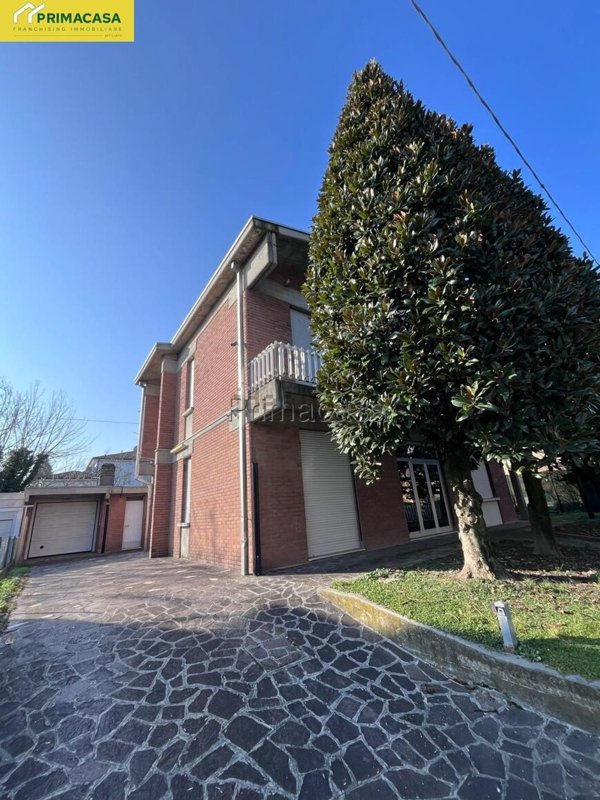 casa indipendente in vendita a Novellara in zona Mulino di Sotto
