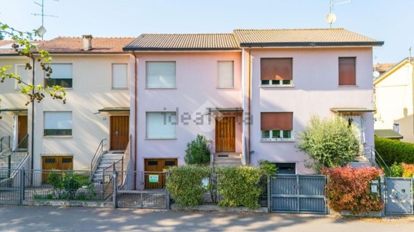 casa indipendente in vendita a Novellara in zona Mulino di Sotto
