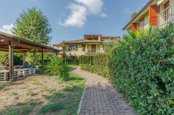 appartamento in vendita a Novellara in zona Mulino di Sotto