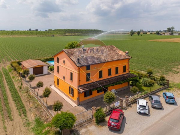 casa indipendente in vendita a Poviglio
