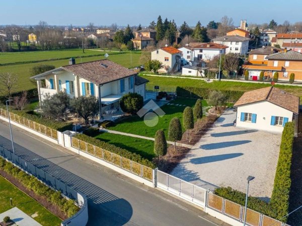 casa indipendente in vendita a Poviglio